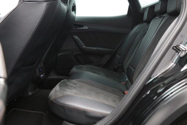CUPRA Formentor 1.4 e-Hybrid VZ 245 PK Black Edition PHEV, Panoramadak, Alcantara, Memory, Camera