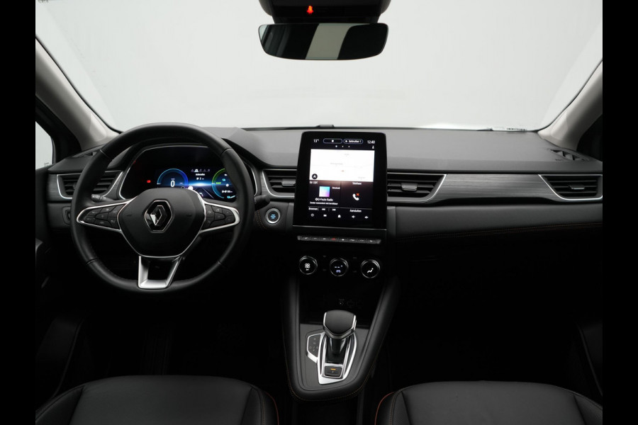 Renault Captur 1.6 E-Tech Initiale Paris PHEV 160pk Dealer O.H | Adaptive Cruise | 360 Camera | Lederen Sportstoelen Verwarmd | Stuur Verwarmd | Blis | Keyless | Navigatie | DAB | 18"L.M | Plug In Hybrid |