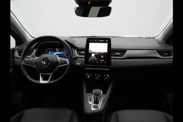 Renault Captur 1.6 E-Tech Initiale Paris PHEV 160pk Dealer O.H | Adaptive Cruise | 360 Camera | Lederen Sportstoelen Verwarmd | Stuur Verwarmd | Blis | Keyless | Navigatie | DAB | 18"L.M | Plug In Hybrid |