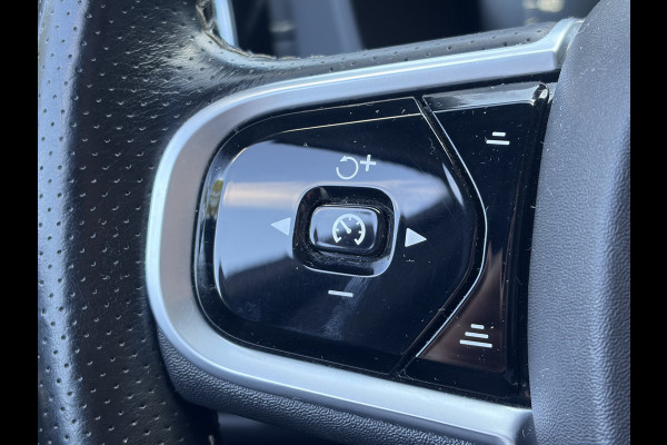 Volvo XC60 2.0 D4 Inscription R-Design Adapt.Cruise Apple Carplay Voll.Onderhouden