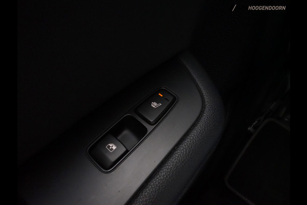 Kia Ceed Sportswagon 1.5 T-GDI GT-PlusLine (PANORAMADAK,JBL-SOUND,STUUR-STOELVERWARMING,CLIMATE,ELEKTRISCHE STOELEN,CAMERA)