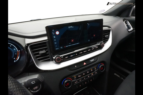 Kia Ceed Sportswagon 1.5 T-GDI GT-PlusLine (PANORAMADAK,JBL-SOUND,STUUR-STOELVERWARMING,CLIMATE,ELEKTRISCHE STOELEN,CAMERA)