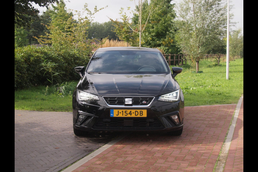 Seat Ibiza 1.0 TSI FR Business Intense | Camera | Apple Carplay | Trekhaak | Virtual Cockpit | NL-Auto |