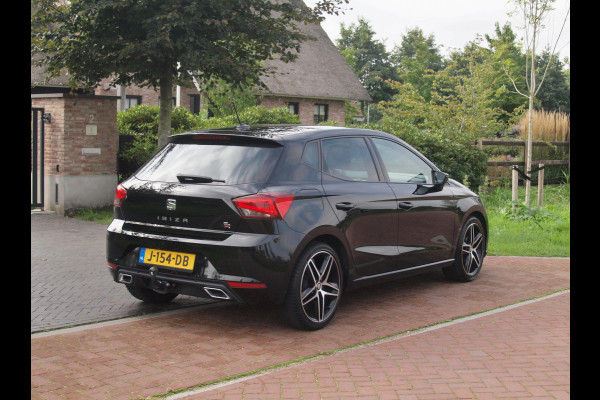 Seat Ibiza 1.0 TSI FR Business Intense | Camera | Apple Carplay | Trekhaak | Virtual Cockpit | NL-Auto |