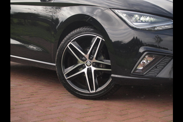 Seat Ibiza 1.0 TSI FR Business Intense | Camera | Apple Carplay | Trekhaak | Virtual Cockpit | NL-Auto |
