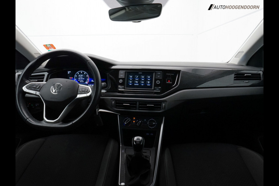 Volkswagen Polo 1.0 TSI Life Sport (ADAPTIVE CRUISE,APPLE CARPLAY,DIGITALE COCKPIT,AIRCO,AUTOMATISCHE VERLICHTING,TOPCONDITIE)