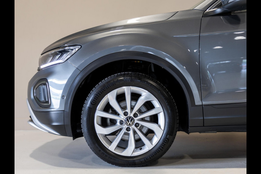 Volkswagen T-Roc 1.0 TSI Life Business / 110pk / Trekhaak / Stoelverwarming / NAP / Dealer onderhouden /