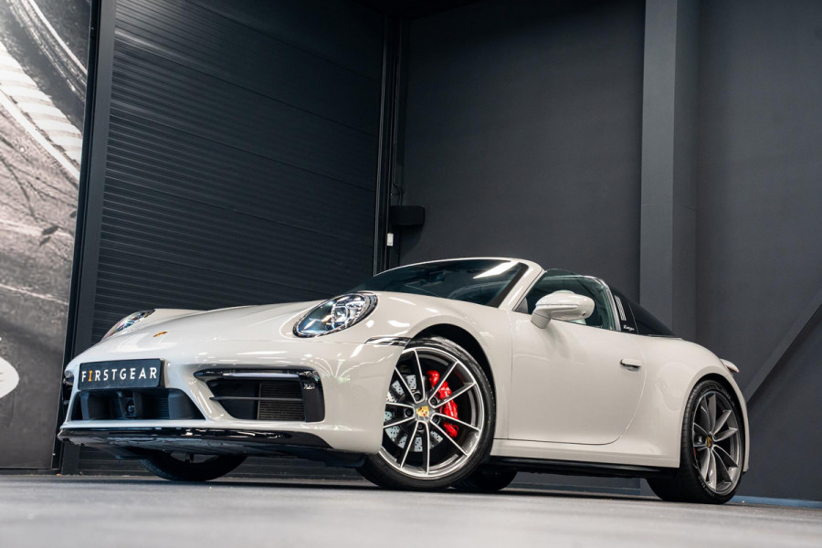 Porsche 911 3.0 Targa 4 *Exclusive Manufaktur / BOSE / Sport-Chrono / Hefsysteem-vooras / Sport-design / Sportstoelen Plus*