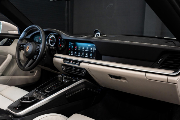 Porsche 911 3.0 Targa 4 *Exclusive Manufaktur / BOSE / Sport-Chrono / Hefsysteem-vooras / Sport-design / Sportstoelen Plus*