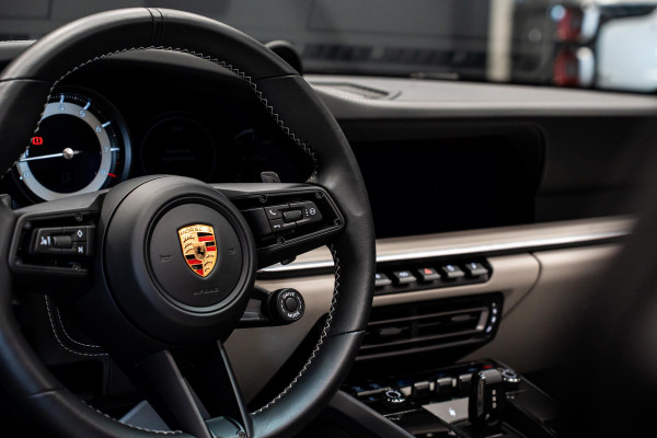 Porsche 911 3.0 Targa 4 *Exclusive Manufaktur / BOSE / Sport-Chrono / Hefsysteem-vooras / Sport-design / Sportstoelen Plus*