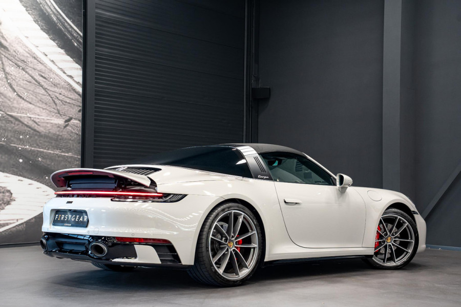 Porsche 911 3.0 Targa 4 *Exclusive Manufaktur / BOSE / Sport-Chrono / Hefsysteem-vooras / Sport-design / Sportstoelen Plus*