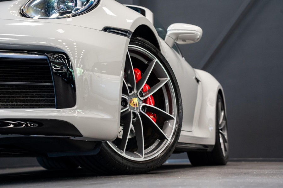 Porsche 911 3.0 Targa 4 *Exclusive Manufaktur / BOSE / Sport-Chrono / Hefsysteem-vooras / Sport-design / Sportstoelen Plus*