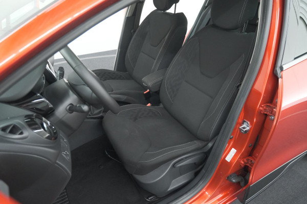 Renault Clio TCe 90 Limited | Trekhaak | Parkeersensoren | Navigatie | Cruise Control | Begrenzer | Bluetooth