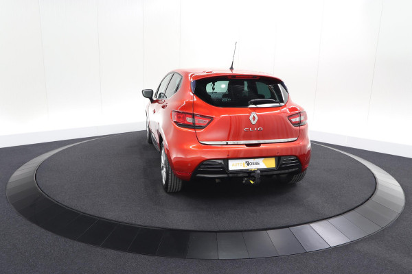 Renault Clio TCe 90 Limited | Trekhaak | Parkeersensoren | Navigatie | Cruise Control | Begrenzer | Bluetooth