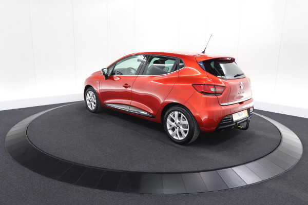 Renault Clio TCe 90 Limited | Trekhaak | Parkeersensoren | Navigatie | Cruise Control | Begrenzer | Bluetooth