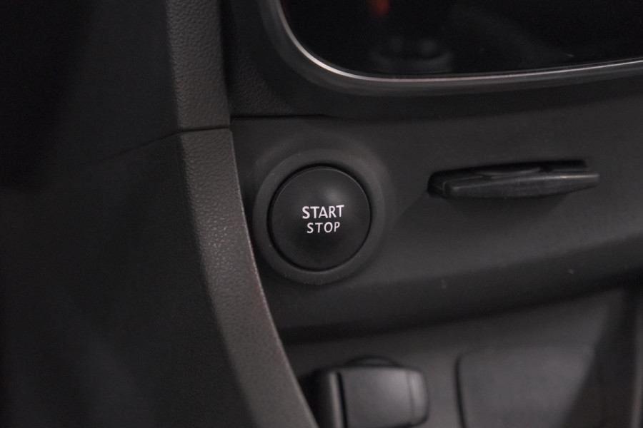 Renault Clio TCe 90 Limited | Trekhaak | Parkeersensoren | Navigatie | Cruise Control | Begrenzer | Bluetooth