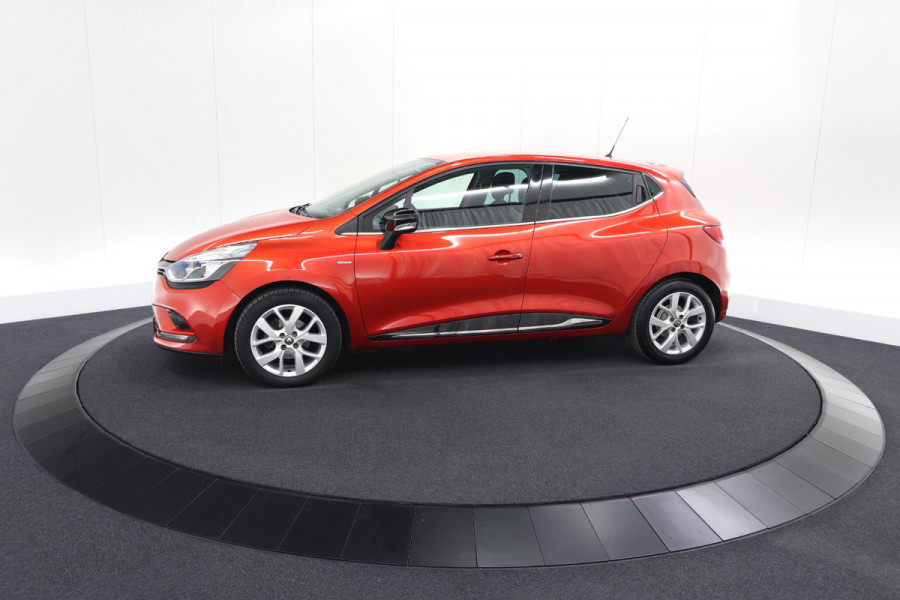 Renault Clio TCe 90 Limited | Trekhaak | Parkeersensoren | Navigatie | Cruise Control | Begrenzer | Bluetooth