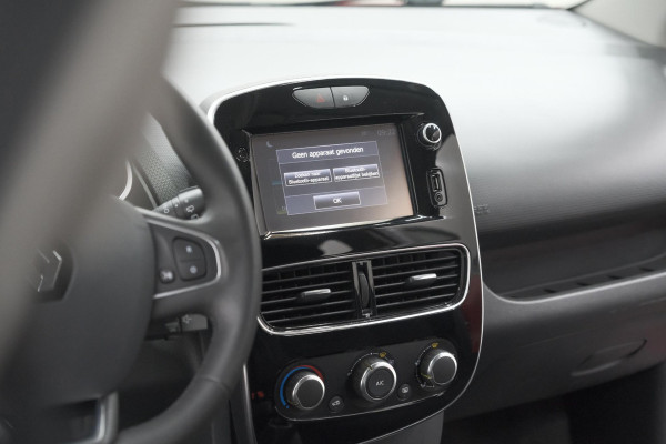 Renault Clio TCe 90 Limited | Trekhaak | Parkeersensoren | Navigatie | Cruise Control | Begrenzer | Bluetooth