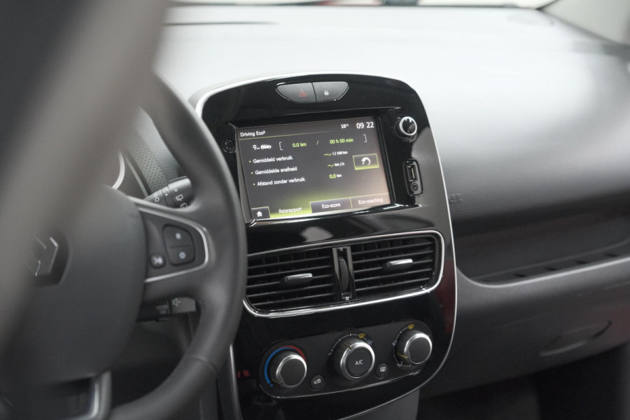 Renault Clio TCe 90 Limited | Trekhaak | Parkeersensoren | Navigatie | Cruise Control | Begrenzer | Bluetooth