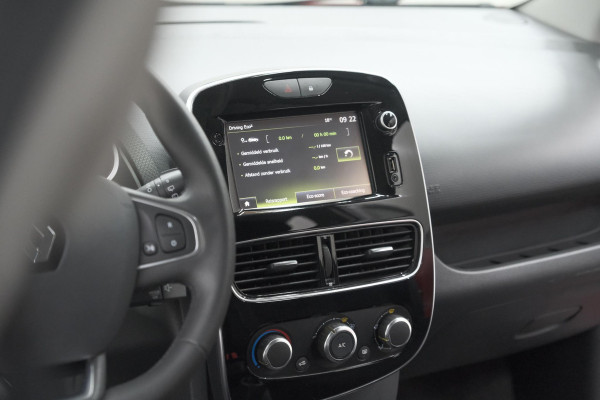 Renault Clio TCe 90 Limited | Trekhaak | Parkeersensoren | Navigatie | Cruise Control | Begrenzer | Bluetooth