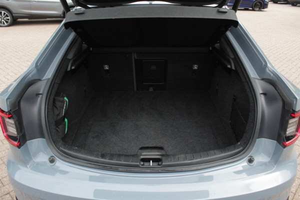 Polestar 2 Long Range Single Motor 78 kWh / 360Camera / CarPlay / Keyless / 19'' / Stoelverwarming / Virtual / Dodehoek / DAB / Cruise Control Adaptief