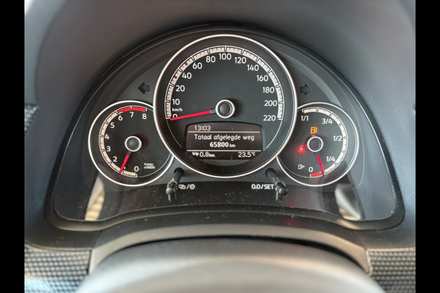 Volkswagen up! 1.0 BMT Comfortline 5-drs. AIRCO/DAB/MEDIA