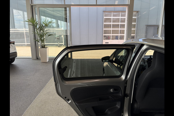 Volkswagen up! 1.0 BMT Comfortline 5-drs. AIRCO/DAB/MEDIA