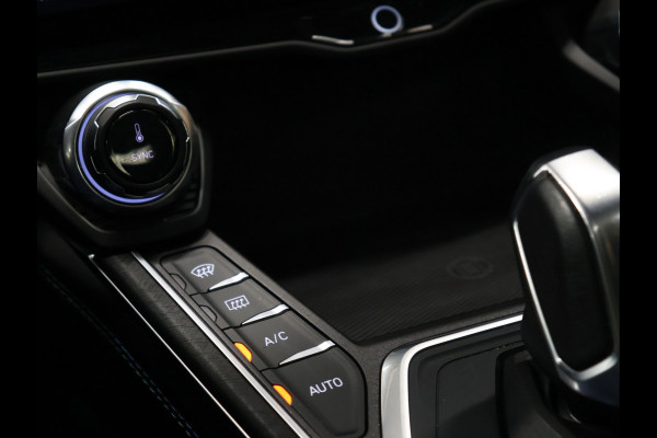 Lynk & Co 01 1.5 [SCHUIFKANTELDAK, TREKHAAK, APPLE CARPLAY, ANDROID, CRUISE CONTROL, MEMORY SEATS, INFINTY SOUNDSYSTEEM, DIGITAL DASH, PDC V+A, CAMERA, ELEKTRISCHE ACHTERKLEP, LED, BLUETOOTH, NIEUWSTAAT]
