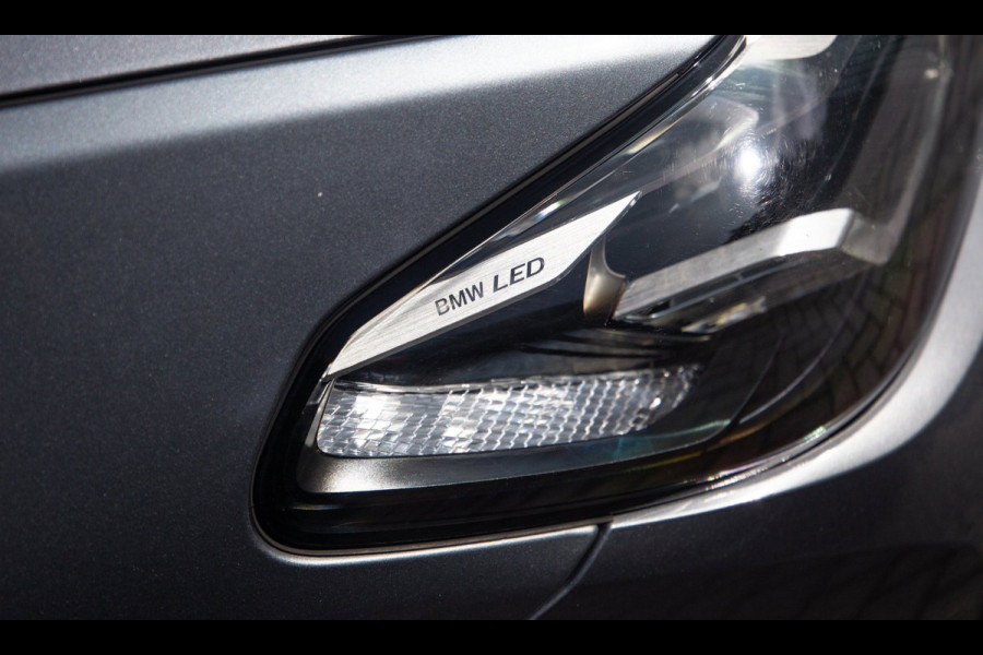 BMW 5 Serie Touring 530e Business Edition Plus / Pano / Trekhaak