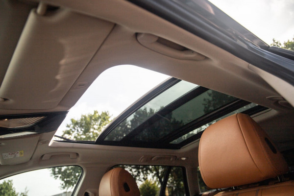 BMW 5 Serie Touring 530e Business Edition Plus / Pano / Trekhaak