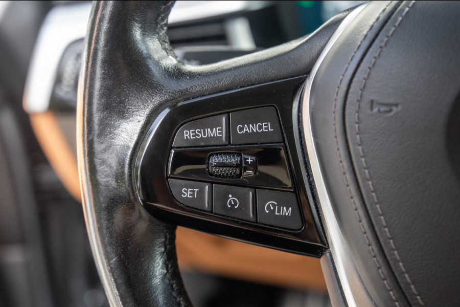 BMW 5 Serie Touring 530e Business Edition Plus / Pano / Trekhaak