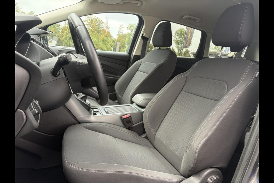 Ford Kuga 1.5 EcoBoost Trend Ultimate ✓Dealer Onderhouden✓Carplay✓Camera✓Navi✓Trekhaak✓Clima✓Cruise✓Pdc✓17'' Lm velgen✓150pk✓6 Bak✓4xElekt ramen✓N.A.P✓Apk  tot 04-2027