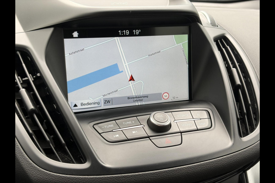 Ford Kuga 1.5 EcoBoost Trend Ultimate ✓Dealer Onderhouden✓Carplay✓Camera✓Navi✓Trekhaak✓Clima✓Cruise✓Pdc✓17'' Lm velgen✓150pk✓6 Bak✓4xElekt ramen✓N.A.P✓Apk  tot 04-2027