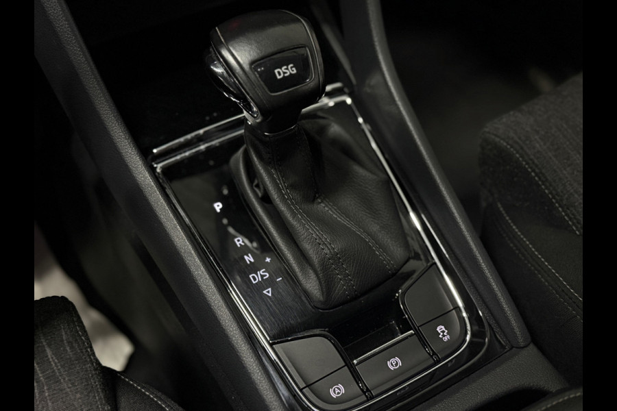Škoda Karoq 1.5 TSI ACT Style Business |NAP|Trekhaak| App Connect |ACC| Canton |Elektrische kofferklep|