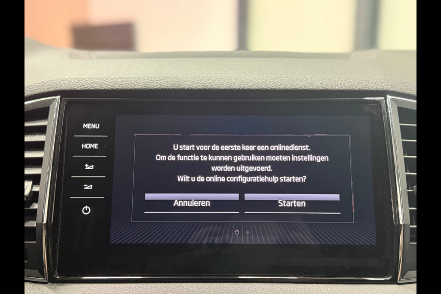 Škoda Karoq 1.5 TSI ACT Style Business |NAP|Trekhaak| App Connect |ACC| Canton |Elektrische kofferklep|