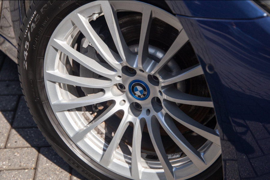 BMW 5 Serie Touring 530e High Executive / SOH 89% / Pano / Keyless / Gordijnen