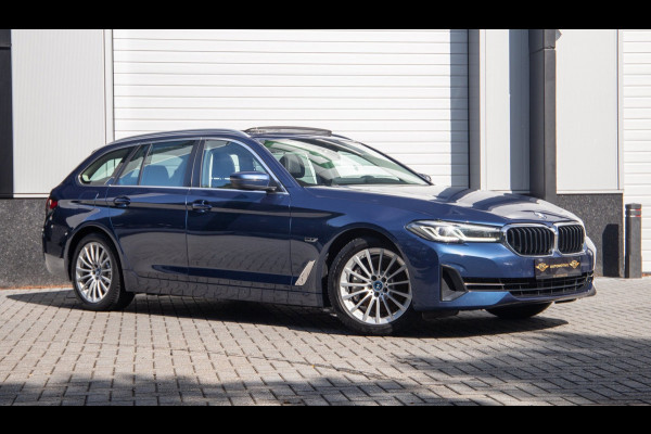 BMW 5 Serie Touring 530e High Executive / SOH 89% / Pano / Keyless / Gordijnen