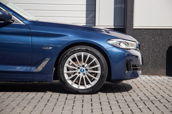 BMW 5 Serie Touring 530e High Executive / SOH 89% / Pano / Keyless / Gordijnen