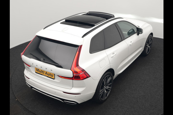 Volvo XC60 Recharge T8 AWD R-Design PHEV 391pk Dealer O.H. | Panodak | Luchtvering | Head Up | Camera | Harman & Kardon | Lederen Sportstoelen Memory & Verwarmd | 21"L.M | Apple Carplay | Keyless | Blis | Virtual | Navigatie | DAB | Plug In Hybrid