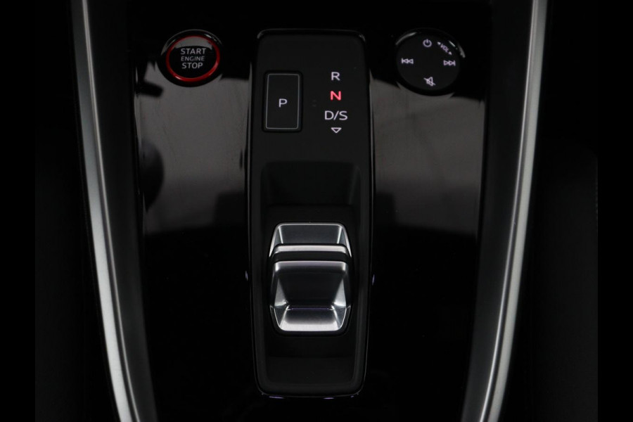 Audi A3 2.0 TFSI S3 quattro | Adaptive cruise | B&O | Bang & Olufsen | Matrix LED | Leder/Alcantara | Park Assist | Stoelverwarming | Virtual Cockpit | Carplay | Navigatie | Sportstoelen | Climate control