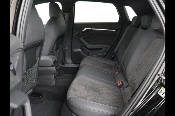 Audi S3 2.0 TFSI S3 quattro | Adaptive cruise | B&O | Bang & Olufsen | Matrix LED | Leder/Alcantara | Park Assist | Stoelverwarming | Virtual Cockpit | Carplay | Navigatie | Sportstoelen | Climate control