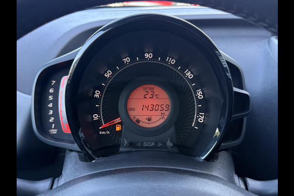 Toyota Aygo 1.0 VVT-i x-play Camera|Airco|Cruise|Elek ramen|N.A.P|APK tot 04-2027