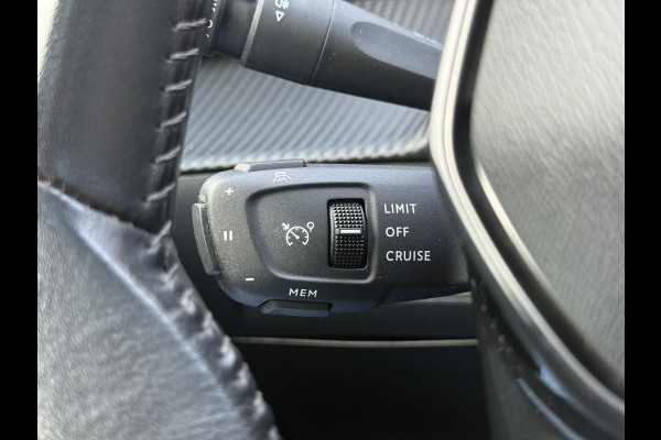 Peugeot 208 1.2 PureTech Blue Lease Allure 1e Eigenaar|Pano|Camera|Carplay|Stoelverw|ACC|PDC|Clima|Nieuwe APK bij aflevering