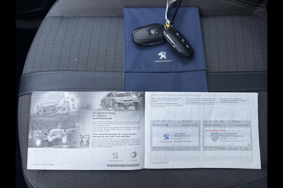 Peugeot 208 1.2 PureTech Blue Lease Allure 1e Eigenaar|Pano|Camera|Carplay|Stoelverw|ACC|PDC|Clima|Nieuwe APK bij aflevering