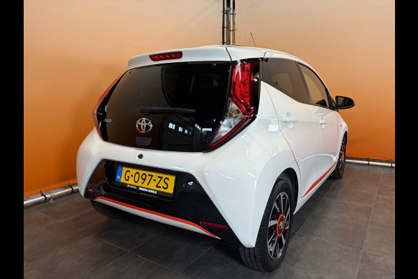 Toyota Aygo 1.0 VVT-i x-otic cabriotop | automaat | dealer onderhouden | navi | carplay | fabr gar 12/19