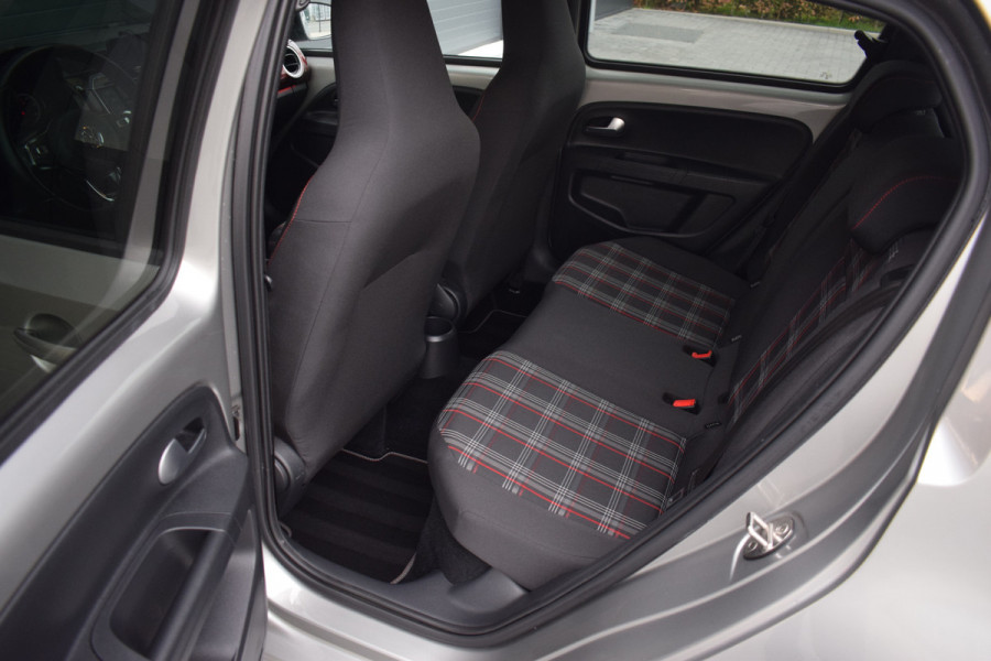 Volkswagen up! GTI 1.0 TSI 116pk | Pano | Beats | Camera |