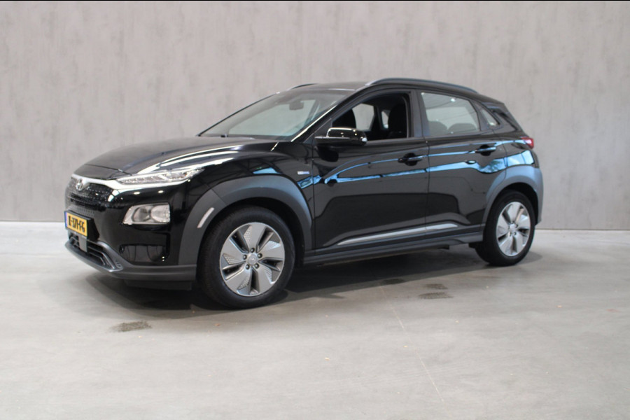 Hyundai Kona EV Comfort 64 kWh Camera/Carplay 98,3% SOH Prijs is rijklaar incl Bovag