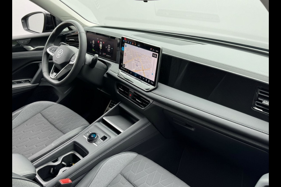Volkswagen Tiguan 1.5 eTSI DSG LIFE GOAL 360CAMERA/NAVI/TREKHAAK/IQ-LIGHT FABRIEKS GARANTIE ***