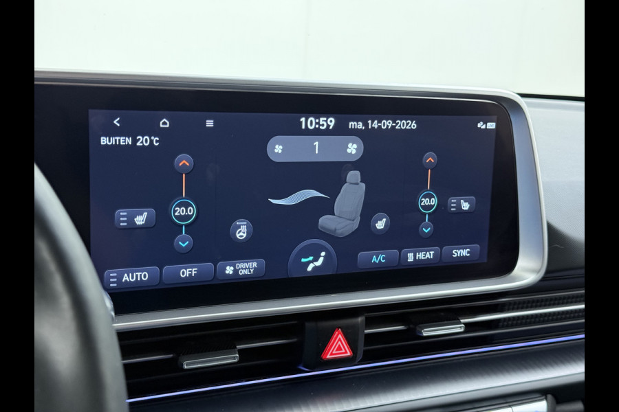 Hyundai IONIQ 6 77.4kWh 229PK Trekhaak SOH 100% Warmtepomp Adap.Cruise Head-Up Stoel+Achterbank+Stuur Verwarming Camera Navi Pdc Apple Carplay A Elek. Achterklep Privacy Glas Lmv Led Lane Assist 1.500KG Trekgewicht 1e Eigenaar Origineel Nederlandse Auto