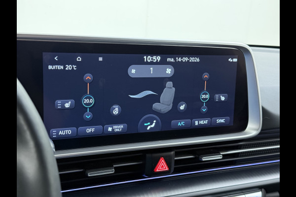 Hyundai IONIQ 6 77.4kWh 229PK Trekhaak SOH 100% Warmtepomp Adap.Cruise Head-Up Stoel+Achterbank+Stuur Verwarming Camera Navi Pdc Apple Carplay A Elek. Achterklep Privacy Glas Lmv Led Lane Assist 1.500KG Trekgewicht 1e Eigenaar Origineel Nederlandse Auto